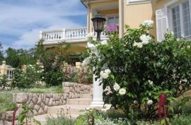 SELCE, luksuzna vila od 350 m2 u blizini mora!, Crikvenica, Famiglia