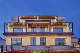 PULA, MEDULIN - luksuzni stan 78m2 u novogradnji 100m od mora, panoramski pogled na more, Medulin, Apartamento