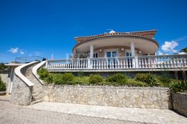 Crikvenica - Elegantna vila s panoramskim pogledom i bazenom, Crikvenica, Дом