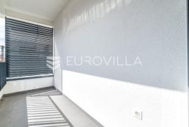 Zagreb, Jarun, atraktivan poslovni prostor uredske namjene s parkingom, NOVOGRADNJA, NKP 56 m2, Zagreb, Propiedad comercial