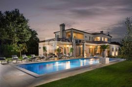 Luksuzna vila sa bazenom i sportskim terenima u srcu Istre!, Kanfanar, Kuća