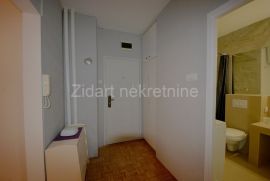 Novi Beograd, Blok 70, Gandijeva - dvosoban stan, Novi Beograd, Apartamento