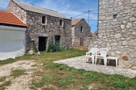 Stara kamena kuća, PRODAJA 116 m2, za adaptaciju, Pakoštane, Σπίτι