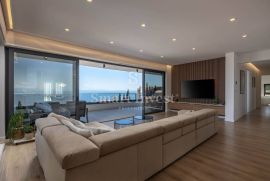 OPATIJA, luksuzni penthouse 3S+DB u predivnoj novogradnji s bazenom (S3), Opatija, Apartamento