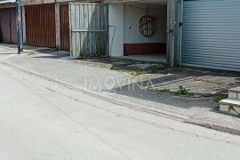 Garaža u centru grada, naselje Koševo, Sarajevo Centar, Garage