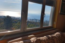 RIJEKA, DRENOVA - stan 52 m2 s pogledom na more i dva balkona! PRILIKA!, Rijeka, شقة