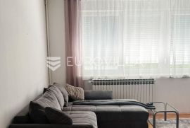 Zagreb, Vrbik, lijep dvosoban stan sa balkonom, 62 m2, Zagreb, Apartamento