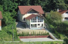 Samostojeća kuća sa bazenom, Krapinske Toplice - Jurjevec, Krapinske Toplice, Haus