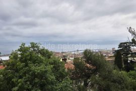 Rijeka, Vojak - prodaja stana sa balkonom i pogledom na more!, Rijeka, Wohnung