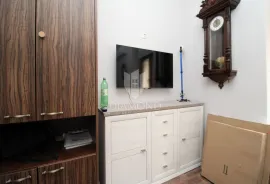 PRILIKA! STAN U CENTRU GRADA, Rijeka, Apartamento