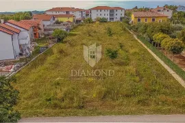 Prostrano građevinsko zemljište nedaleko od Poreča, Poreč, Tierra
