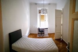 Potok - gospodski stan za prodaju 140m2 + garaža, Rijeka, شقة