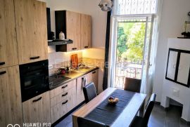 Potok - gospodski stan za prodaju 140m2 + garaža, Rijeka, Apartamento