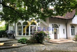 Luksuzna Villa Remete 532m2, Maksimir, House