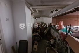 Zagreb, Knežija, dvoetažni ulični poslovni prostor / lokal 65 m2, Zagreb, Poslovni prostor