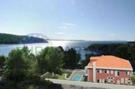Zemljište sa građevinskom dozvolom i projektom za vilu, otok Brač-Milna, Milna, Arazi