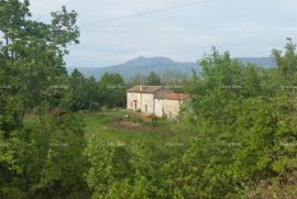 Građevinsko zemljište Istarsko imanje sa pogledom na Učku u Kršanu, Kršan, Terreno