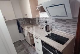 Prodaja adaptiranog stana 30.68 m2 1S+DB, Rijeka, Apartamento