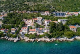 Prodaja kuće za renovaciju uz more u neposrednoj blizini Dubrovnika, Dubrovnik - Okolica, House