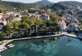 Prodaje se kamena palača s prostranim vrtom na Šipanu, Dubrovnik, Dubrovnik - Okolica, Дом