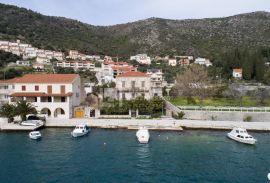 Prodaja ljetnikovca iz 19.stoljeća prvi red uz more u blizini Dubrovnika, Dubrovnik - Okolica, Casa