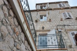 Prodaja kamene kuća s apartmanima u Stonu na Pelješcu, Dubrovnik, Ston, Kuća
