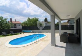 Labin, nova moderna Villa sa bazenom na top lokaciji, Labin, Haus