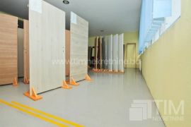Kancelarijski prostori površine 50m2 i 225m2 sa parkingom, Ilidža, Ilidža, Propiedad comercial