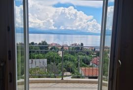 OPATIJA, LOVRAN- apartmanska kuća sa pogledom na more!, Lovran, بيت