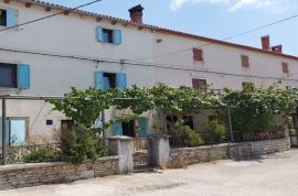 Kamena kuća u nizu, Kanfanar, okolica, Istra, Kanfanar, House