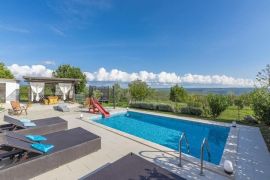 Kuća sa bazenom i panoramskim pogledom, Brtonigla, Istra, Brtonigla, Maison
