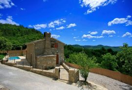 Kamena kuća sa panoramskim pogledom, Oprtalj, Istra, Oprtalj, Kuća