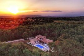 Predivna villa okružena prirodom, Labin,okolica, Istra, Labin, Maison