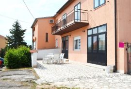 Kuća sa 3 stana na prodaju, Ližnjan, Istra, Ližnjan, Casa