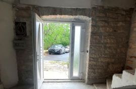Kamena kuća na prodaju, Rovinj, okolica, Istra, Rovinj, Дом