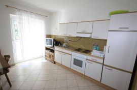 Apartmanska kuća na prodaju, Poreč, Istra, Poreč, Famiglia