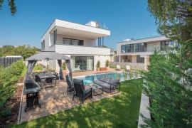 Moderna villa u blizini mora, Funtana, Istra, Funtana, Maison