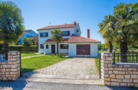 Villa na prodaju, Poreč, Istra, Poreč, Kuća