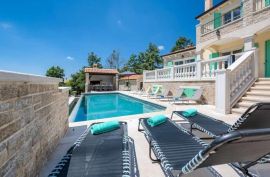 Predivna villa sa velikom okućnicom na prodaju, Pazin, Istra, Pazin - Okolica, Casa