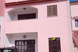 Kuća na prodaju- Pula, Istra, Pula, Casa