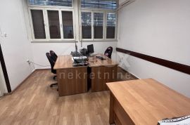 RIJEKA, PEĆINE - Poslovni prostor 144m2 kompletno uređen s  5 zasebnih ureda, Rijeka, العقارات التجارية