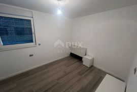 GRAD KRK - Luksuzni trosobni apartmana i jednosobni apartman u prizemlju, Krk, Appartment