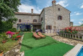 Istra, Marčana: Kamena kuća s bazenom i prostranim dvorištem, Marčana, Famiglia