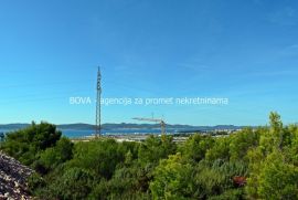 Građevinsko zemljište od 6000 do 26000 m2 u Gaženici, Zadar, Zadar, Zemljište