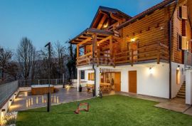 GORSKI KOTAR - Predivna planinska kuća na prodaju, Delnice, Casa