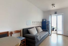 Apartman prodaja Turanj 40 m2, 100m od mora, Sveti Filip I Jakov, Διαμέρισμα