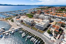 Zadar, Draženica, luksuzna kuća u nizu drugi red do mora, Zadar, Casa