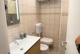 Rovinj, Carera, prekrasni novouređeni stan na prvom katu - 38m2, Rovinj, Appartement