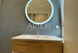 Vojak, novoadaptirani trosobni stan na vrlo traženoj lokaciji!, Rijeka, Appartement