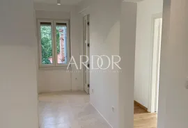 Vojak, novoadaptirani trosobni stan na vrlo traženoj lokaciji!, Rijeka, Appartement
